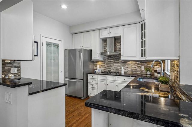 513 FRANKLIN ST, Alexandria, VA 22314