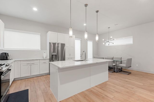 5722 Rucio Lane A, Houston, TX 77092