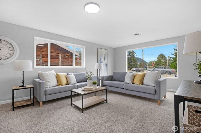 1425 Broad Street, Mount Vernon, WA 98274