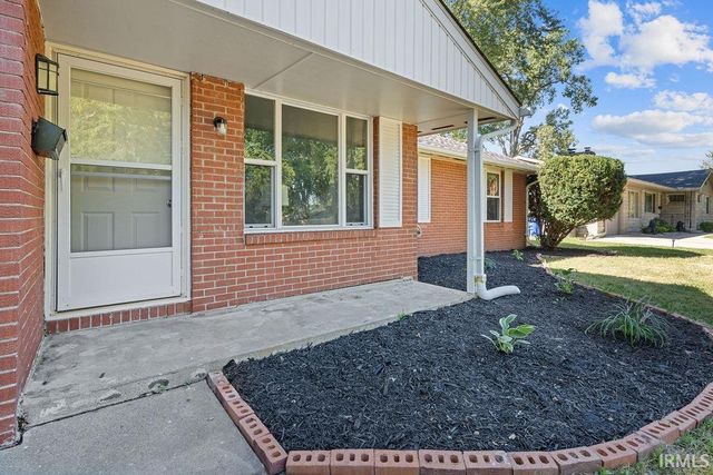 2103 W JEFFERSON Street, Kokomo, IN 46901