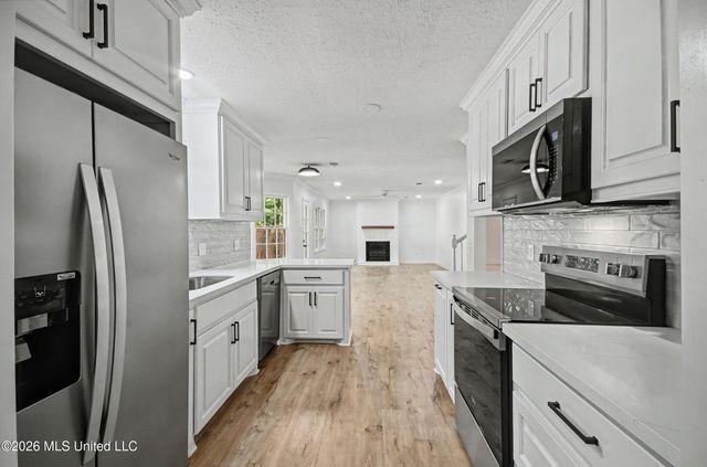 5366 Balmoral Drive, Jackson, MS 39211