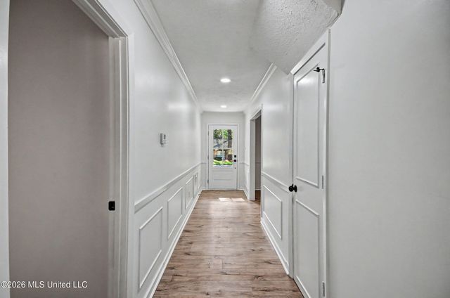 5366 Balmoral Drive, Jackson, MS 39211