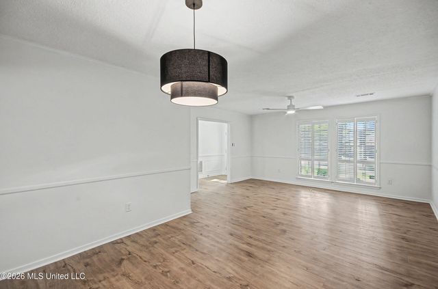 5366 Balmoral Drive, Jackson, MS 39211