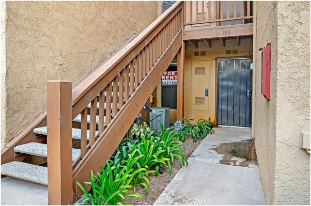 183 Lemon 223, Irvine, CA 92618