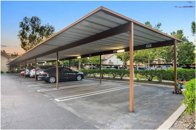 183 Lemon 223, Irvine, CA 92618