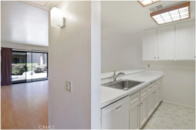 183 Lemon 223, Irvine, CA 92618