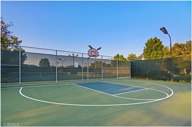 183 Lemon 223, Irvine, CA 92618