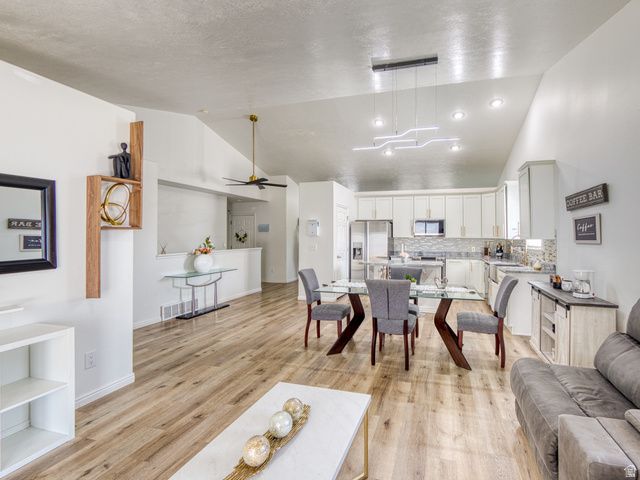 8564 S CORK OAK DR, West Jordan, UT 84081