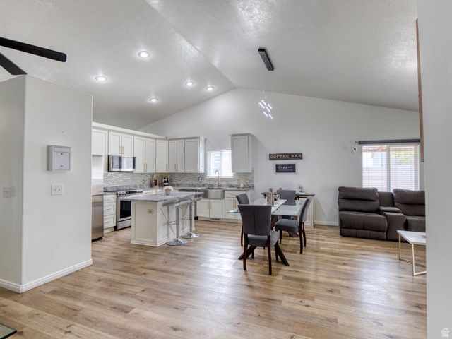 8564 S CORK OAK DR, West Jordan, UT 84081