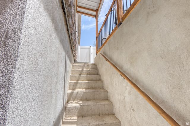 8564 S CORK OAK DR, West Jordan, UT 84081