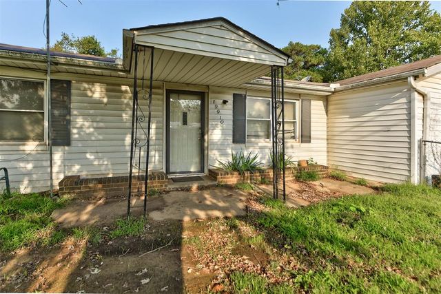 19910 Gordon Cooper Drive, Tecumseh, OK 74873