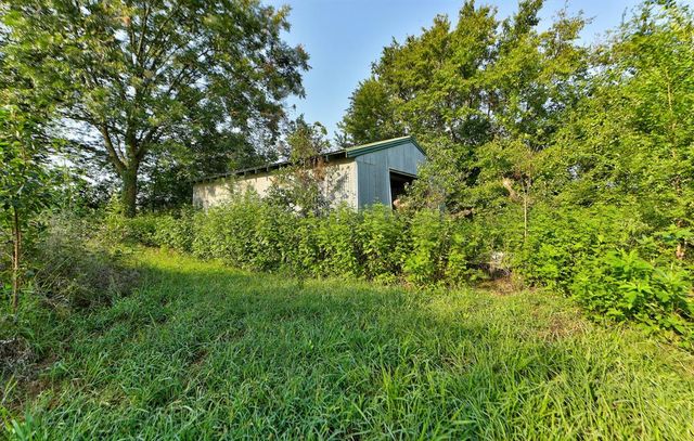 19910 Gordon Cooper Drive, Tecumseh, OK 74873