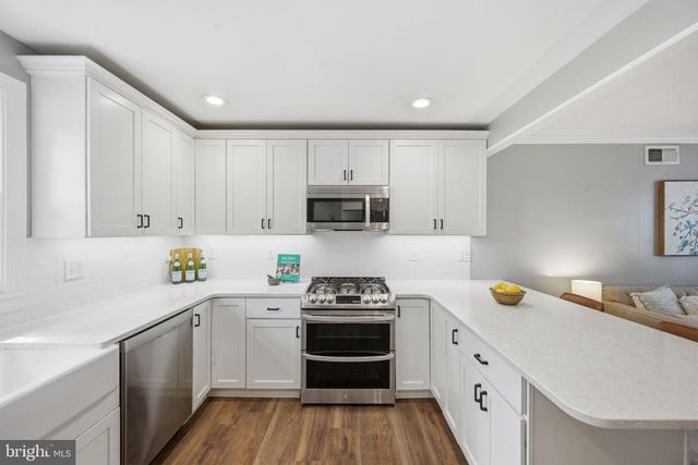 1207 MCCURLEY AVE, Catonsville, MD 21228