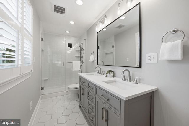 1207 MCCURLEY AVE, Catonsville, MD 21228