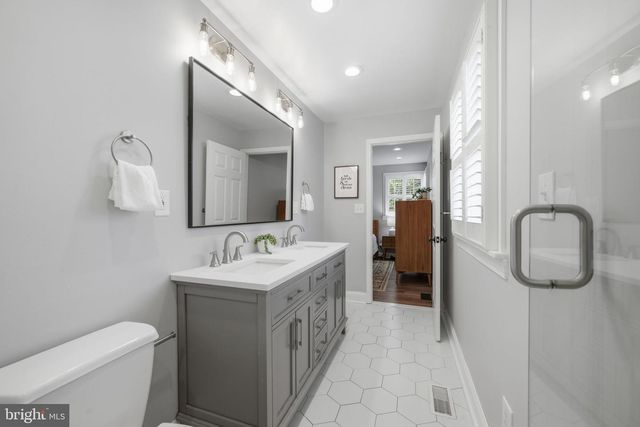 1207 MCCURLEY AVE, Catonsville, MD 21228