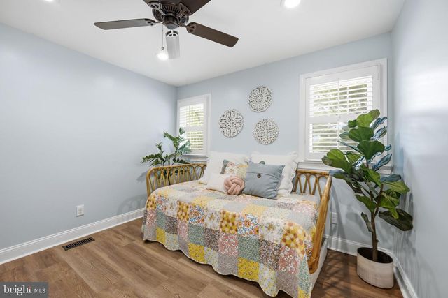 1207 MCCURLEY AVE, Catonsville, MD 21228