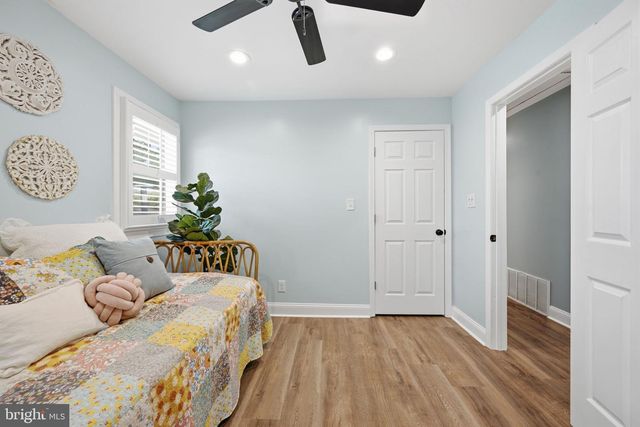 1207 MCCURLEY AVE, Catonsville, MD 21228