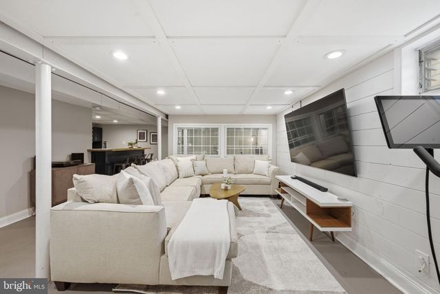1207 MCCURLEY AVE, Catonsville, MD 21228