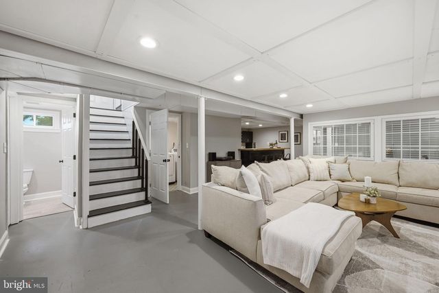 1207 MCCURLEY AVE, Catonsville, MD 21228