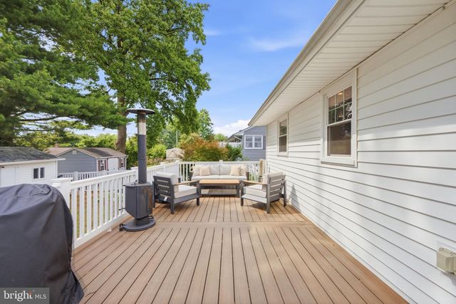 1207 MCCURLEY AVE, Catonsville, MD 21228