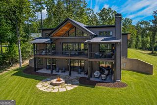560 Horatio Drive, Blue Ridge, GA 30513