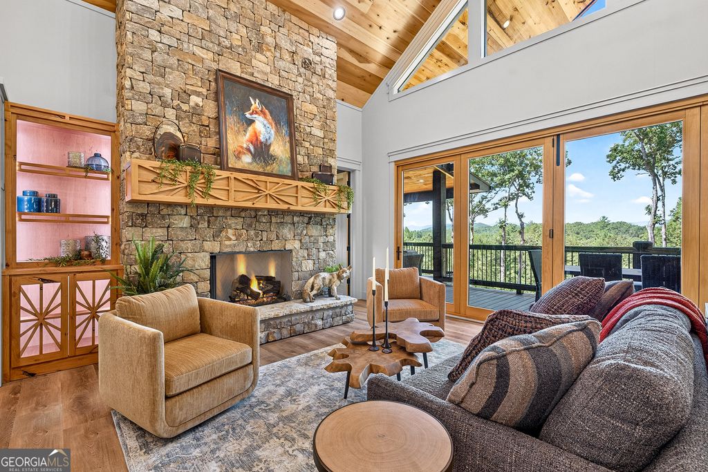 560 Horatio Drive, Blue Ridge, GA 30513 — photo 5