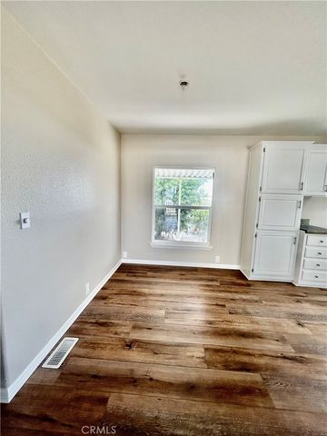 1536 S State Street 119, Hemet, CA 92543