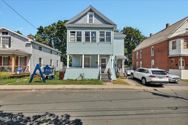 24 Green Street, Mechanicville, NY 12118