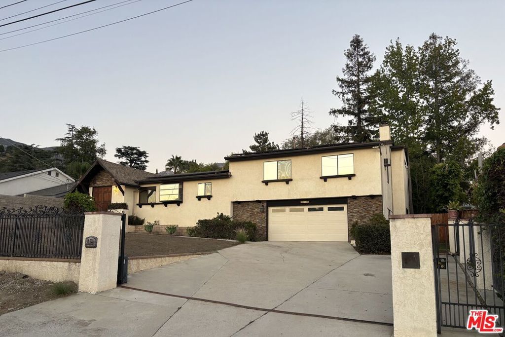 10330 Marcus Avenue, Los Angeles, CA 91042 — exterior