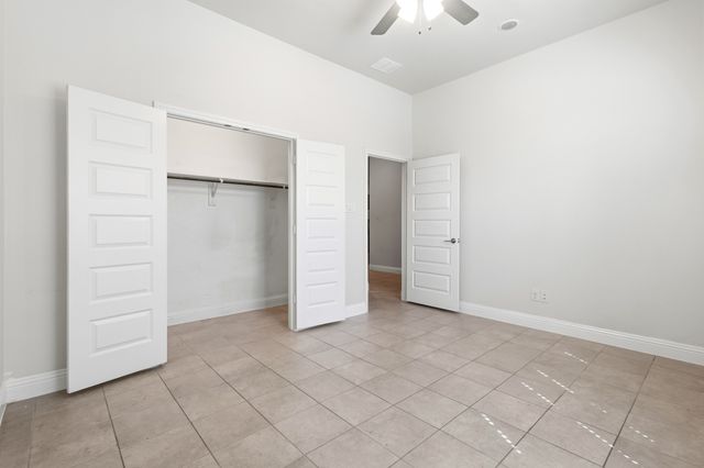 7304 Snyder Lane, Arlington, TX 76002