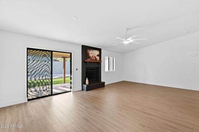 7438 E PUEBLO Avenue, Mesa, AZ 85208
