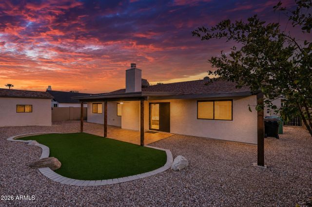 7438 E PUEBLO Avenue, Mesa, AZ 85208