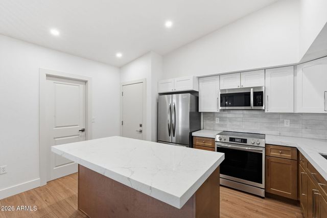 7438 E PUEBLO Avenue, Mesa, AZ 85208