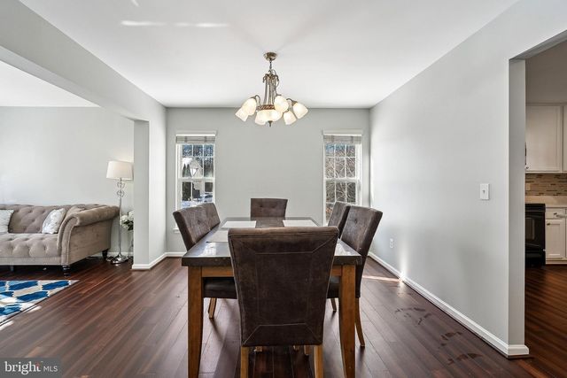 5684 ASSATEAGUE PL, Manassas, VA 20112