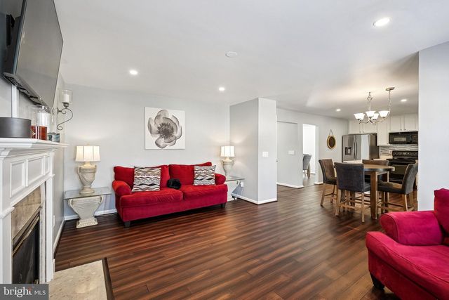 5684 ASSATEAGUE PL, Manassas, VA 20112