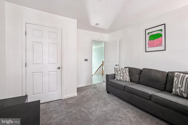 5684 ASSATEAGUE PL, Manassas, VA 20112