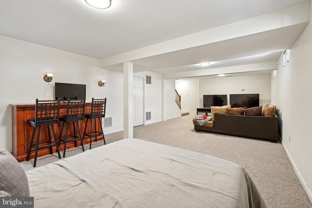 5684 ASSATEAGUE PL, Manassas, VA 20112