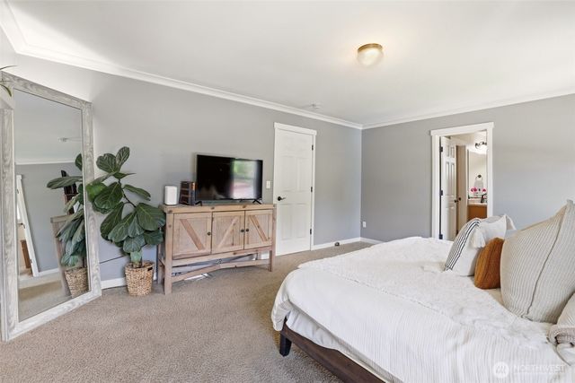 21614 SE 297th Street, Kent, WA 98042