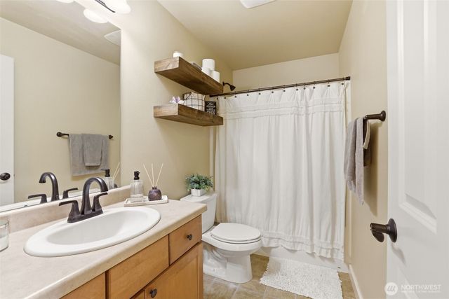 21614 SE 297th Street, Kent, WA 98042