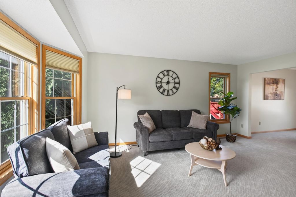 1781 Brighton Trail, Woodbury, MN 55125 — photo 3
