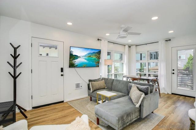 807 Dover Court, San Diego, CA 92109