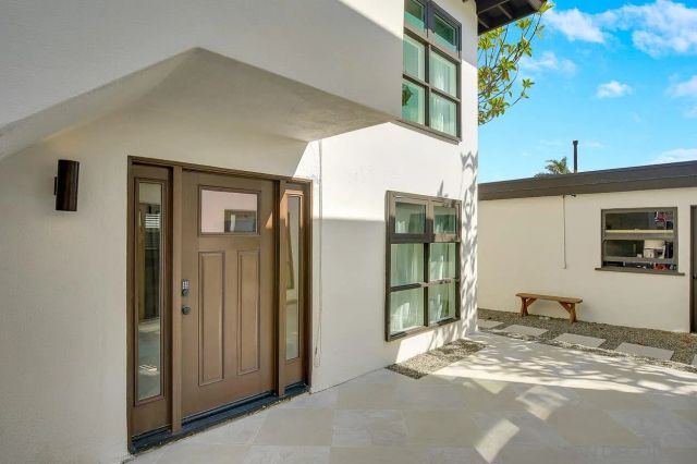 807 Dover Court, San Diego, CA 92109