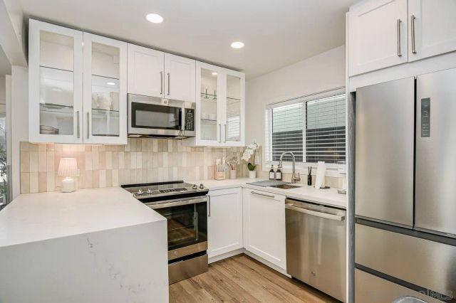 807 Dover Court, San Diego, CA 92109