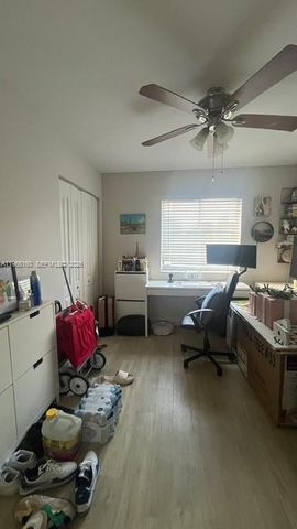 11065 NW 38th Pl, Sunrise, FL 33351