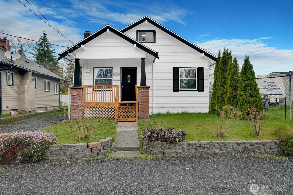 1511 S 51st Street, Tacoma, WA 98408