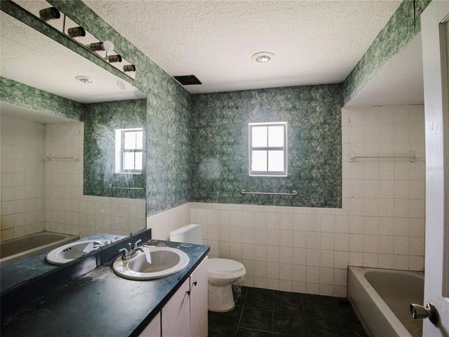 585 GASLINE ROAD, Deland, FL 32724