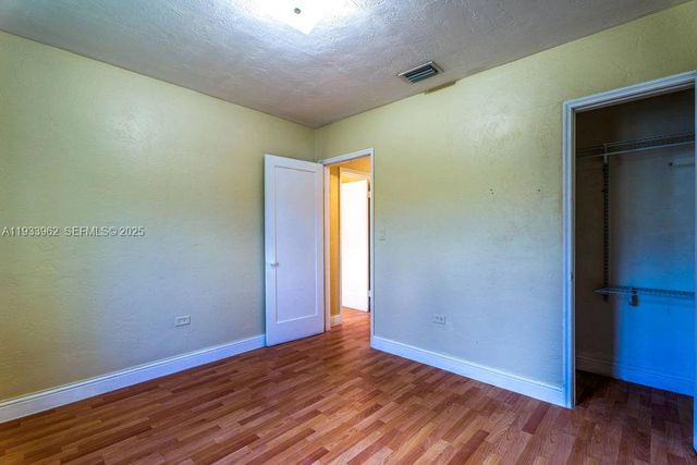 1265 NE 142nd St, North Miami, FL 33161