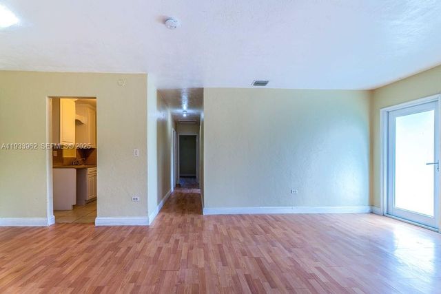 1265 NE 142nd St, North Miami, FL 33161