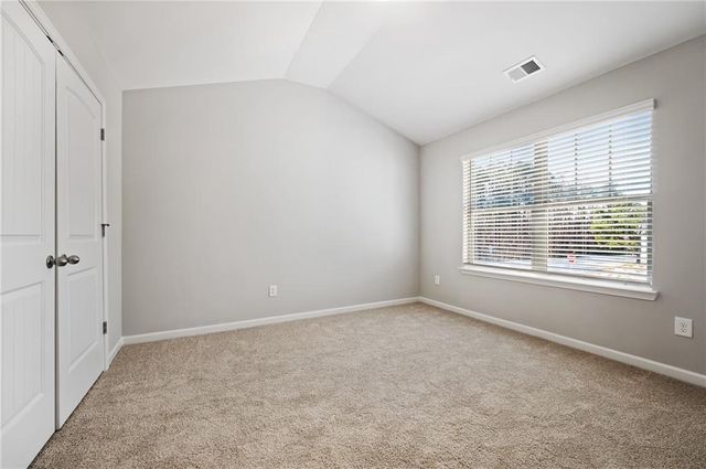 31 Vaux Way, Newnan, GA 30263