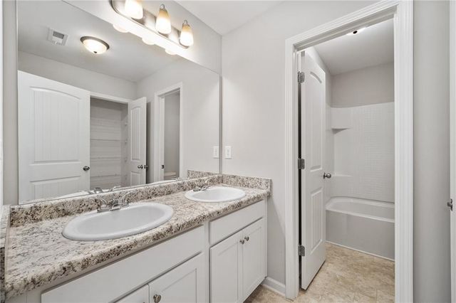 31 Vaux Way, Newnan, GA 30263